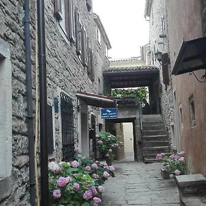 Svalina (adults Only) Grožnjan
